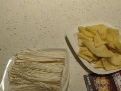 -三江源活鱼现烤(维多利摩尔城店)