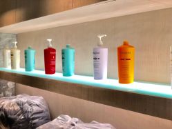 -HAIR HERE造型