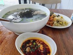 -中和裴氏蹄花(府河路店)