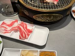 -山焱·炭火自助烤肉(周浦万达店)