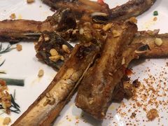 手抓钢琴猪仔骨-稻香酒家·35年老字号(侨光店)