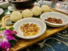 酸鱼酸肉手抓饭-柳州菜饮食文化博物馆