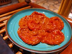 -老牌坊云南鱼豆花火锅(爱建店)