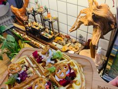 -Rabbit Cafe私房西餐甜点咖啡(栖霞路店)