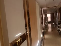 -颐而康·按摩·艾灸·足疗(汽车东站店)