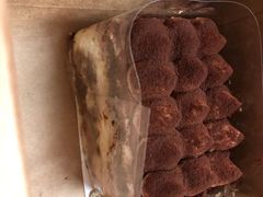 咖啡提拉米苏-星巴克(蔡伦路店)