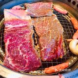 牛内脏烤肉全家福，好吃不贵！[惊叹]