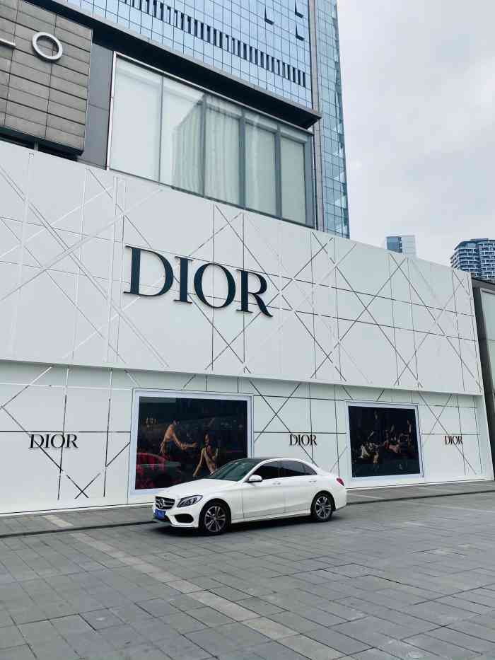 dior(ifs国金中心店)-"99《跟著套套龙一起吃喝玩乐2019》17.