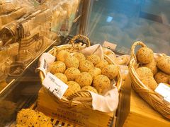 -东哥面包(江宁大润发店)