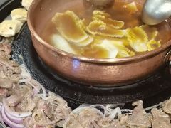 -阿山卓·野生菌火锅·纳西火塘烤肉