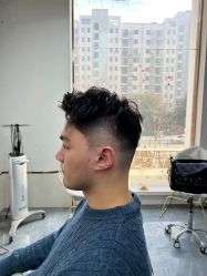 -茶发Salon·烫发染发理发