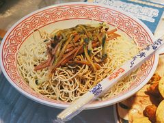 -石牌岭小亮蒸虾•湖北老字号(左岭店)