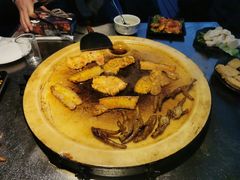 -冰冰龙虾·江湖菜·花园江景餐厅