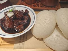 酒酿馒头红烧肉-四灶儿·2005地道杭帮菜(杭州鼓楼1店)