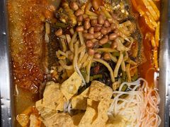 -在巷子里的烤肉店·螺蛳粉烤鱼·牛蛙(和美城店)