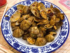 油焖花甲-江城燕子大排档(江汉路步行街店)