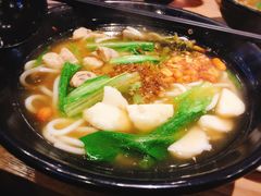-桂在香知桂林米粉(红博中央公园店)