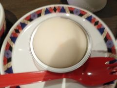 咸蛋黄雪媚娘-糖纸甜品(印象城店)