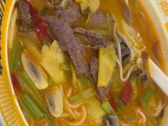 -粉小主·贵州酸汤牛肉粉(南京仙林金鹰店)