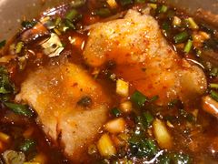 -肖肖酸萝卜鱼火锅(总店)