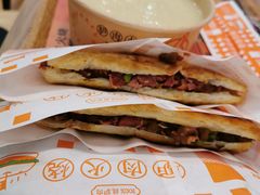 -驴世家驴肉火烧·凉皮·胡辣汤(首经贸店)