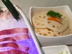 莲藕-左庭右院鲜牛肉火锅(浦江欢乐颂店)