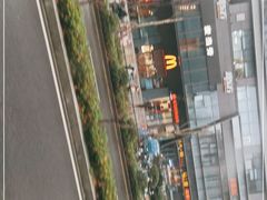 -麦当劳(城西银泰店)