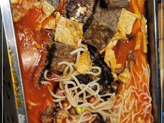 -在巷子里的烤肉店·螺蛳粉烤鱼·牛蛙(和美城店)
