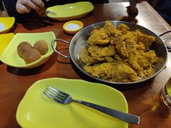 -BHC炸鸡(明洞总店)