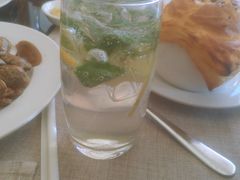 莫吉托-东方红海鲜百汇(国际大厦店)