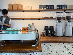 -Line 咖啡(石厦花园店)