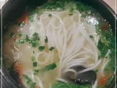 -苗乡米线(建军路店)