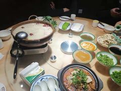 -虢国羊肉汤馆(政二街店)