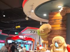 -四海一家自助餐(益田假日广场店)