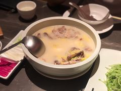鸭架豆腐汤-金鸭季·北京烤鸭(深业上城店)