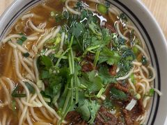 -小马牛肉面·牛骨熬制(南京博物院店)