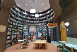 -奈尔宝·儿童乐园·亲子餐厅(鄞州万达店)