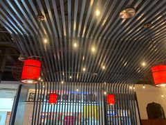 -尚尚仙·酸汤猪手·猪肚鸡火锅(华联万柳购物中心店)