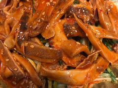 -肥肥虾庄·金牌油焖大虾(杨园滨江时代walk店)