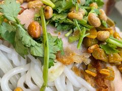 卤菜粉-红鼻子桂林米粉(金唐新光界店)