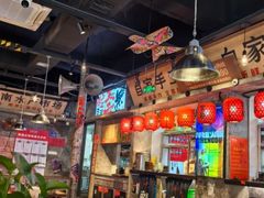 -萍姐火锅·公路夜市(武汉首店)