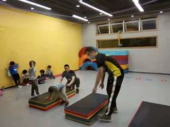 -玩胜青少儿体能(福田侨香中心)