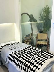 -Lucky girl建构养甲·中式翘睫专业店