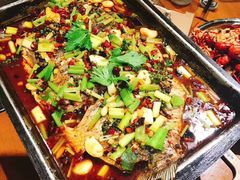 -琥珀老六龙虾(四里河店)