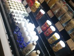 -巴黎贝甜(大宁国际商业广场店)