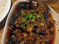 -湖南码头·地道岳阳美食·湘菜(魏公村店)