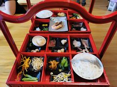 -勺子米线·云南传统小吃市集(四方街店)