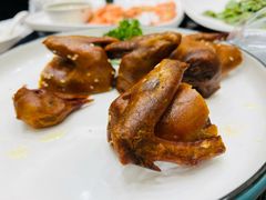 脆皮乳鸽-新南华大酒店(广中店)