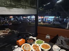 -鑫悦楼煎蟹·16年海鲜大排档