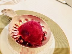 开胃菜赠品-Restaurant Paul Bocuse